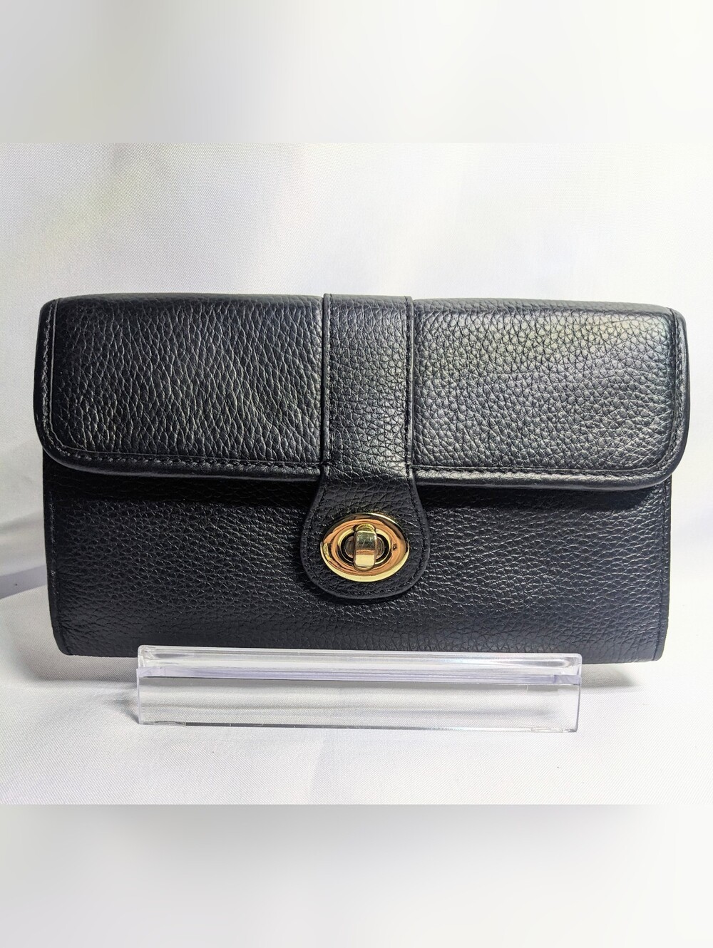 Ora Delphine Fold-over Wallet, Black Pebbled Leather W/ Gold-tone Turnlock - Picture 2 of 15